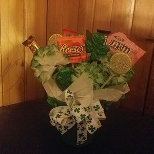 St. Patricks day candy arrangement